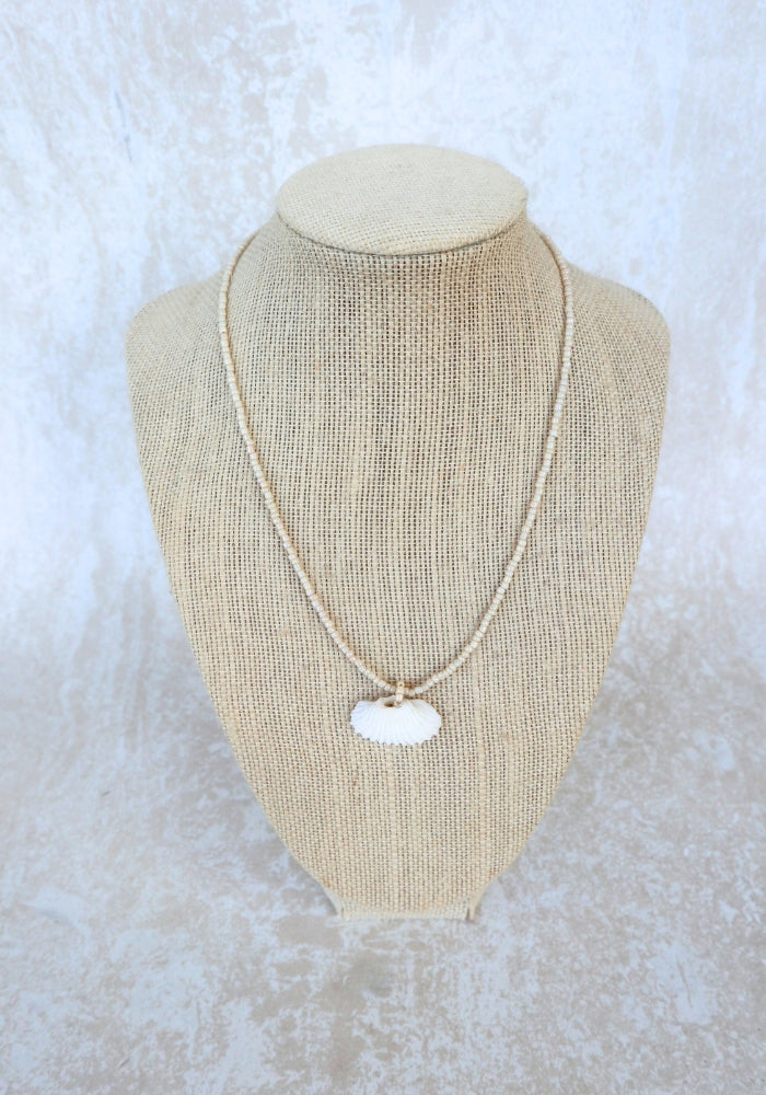 CABO GYPSY Sunray Venus Necklace - Natural