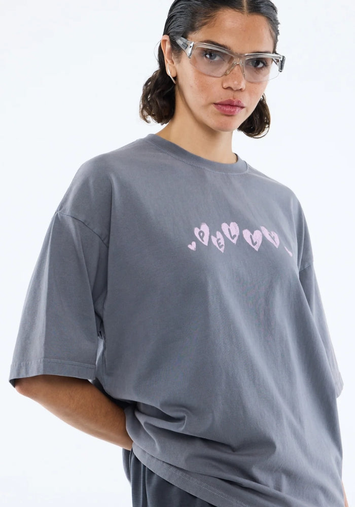 ENA PELLY Pelly Spray Heart Tee