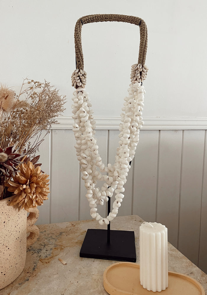 Papuan Shell Decorative Necklace