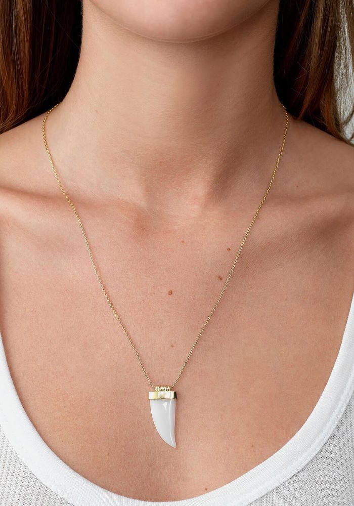 ANNI LU Jaws Small Wave Necklace
