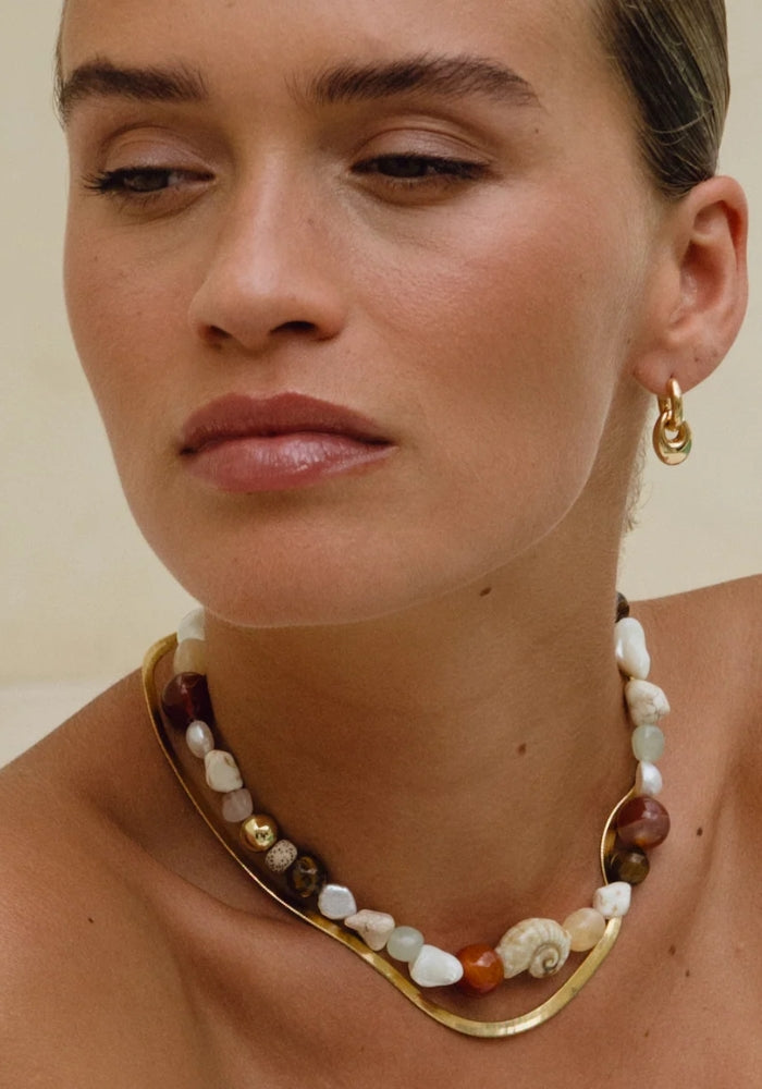 ANNI LU Seaside Necklace - Caramel Cream