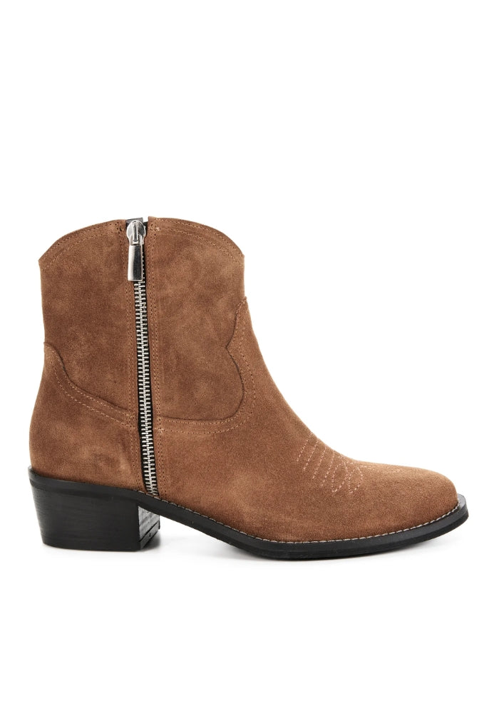 ESTILO EMPORIO Morgan Boot Suede - Cognac Suede
