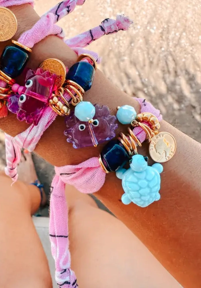 GOUPI Pink Bandana Bracelet - Lilac Crab