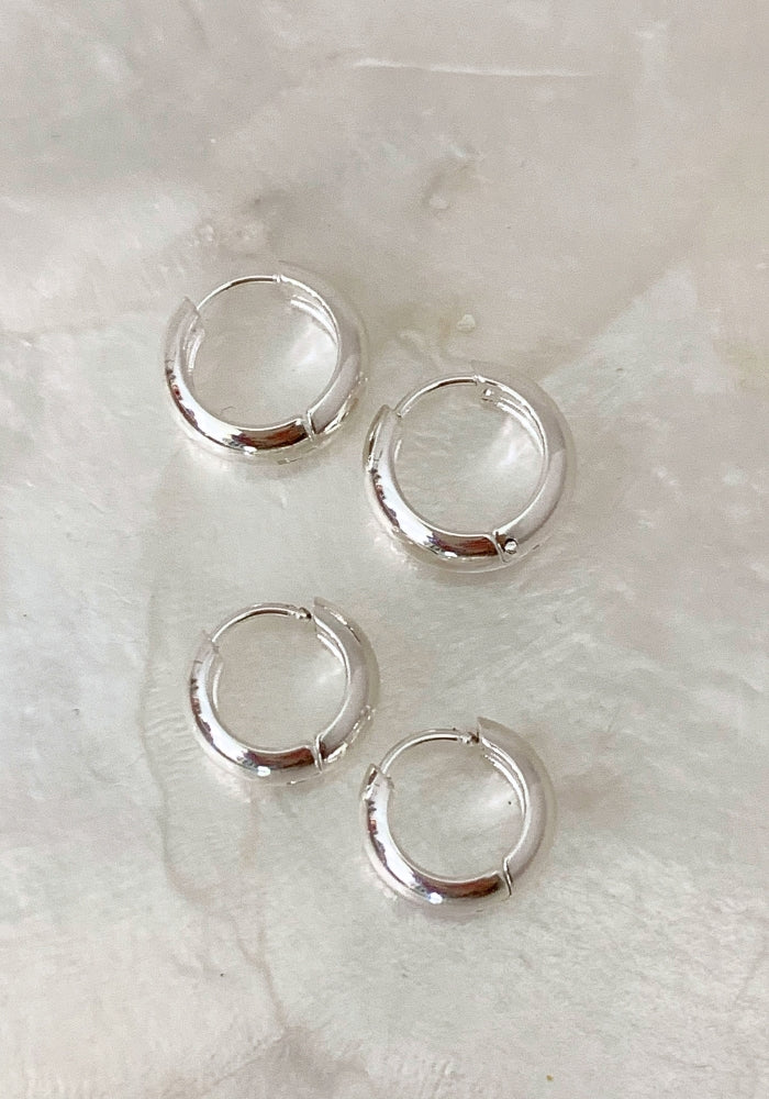 Thick Huggie Earrings - Silver
