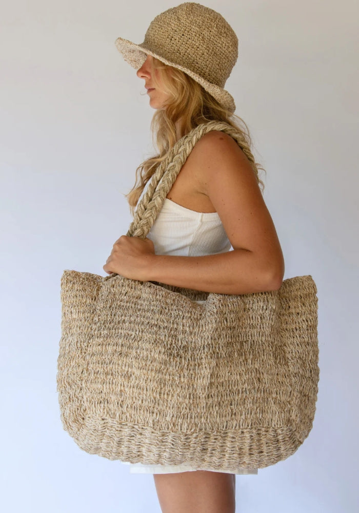 HOBO AND HATCH Elle Grande Tote - Natural 
