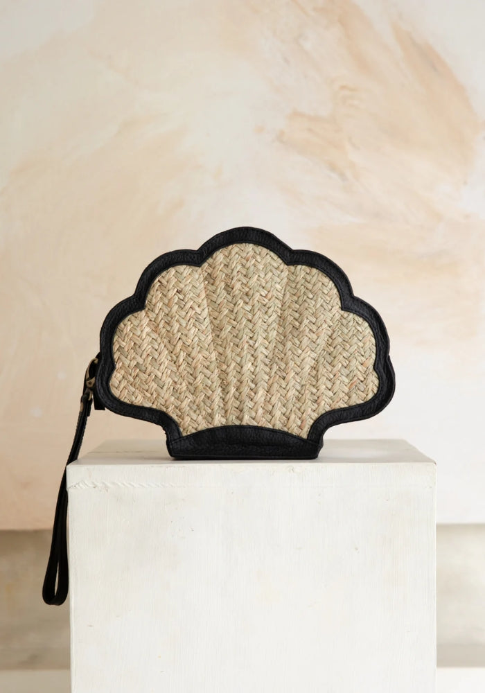 HOBO & HATCH Odette Clutch - Textured Noir