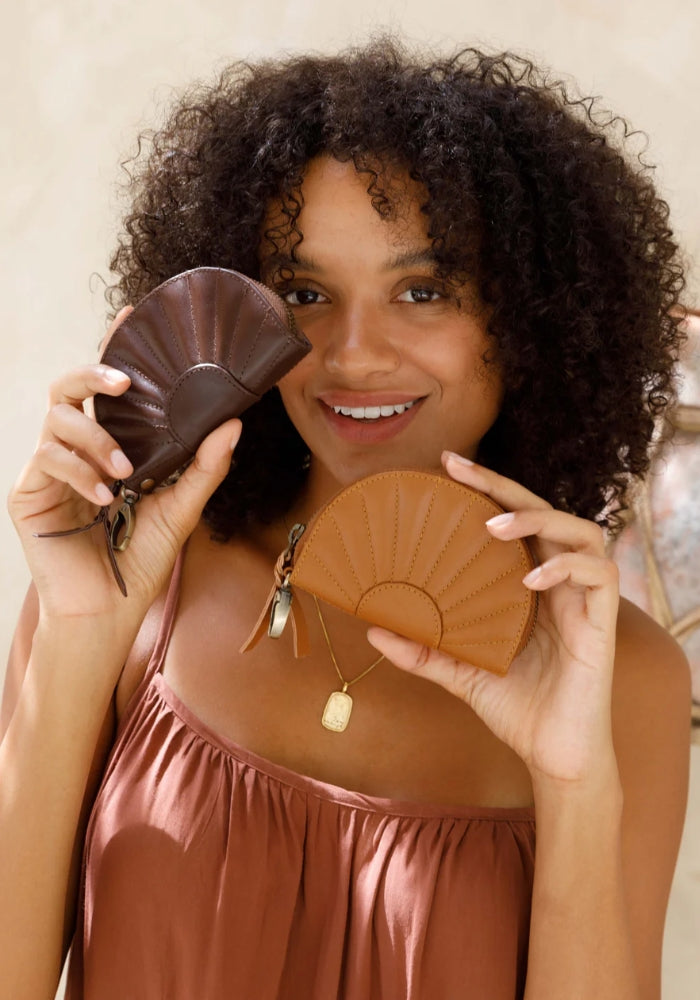 HOBO & HATCH Soleil Purse - Chocolate