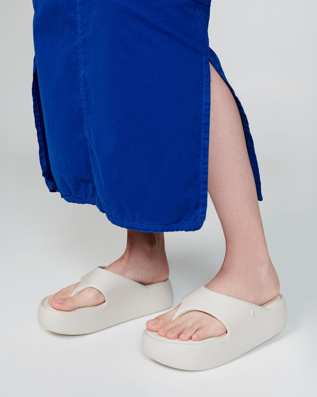 Platform Thong - Beige