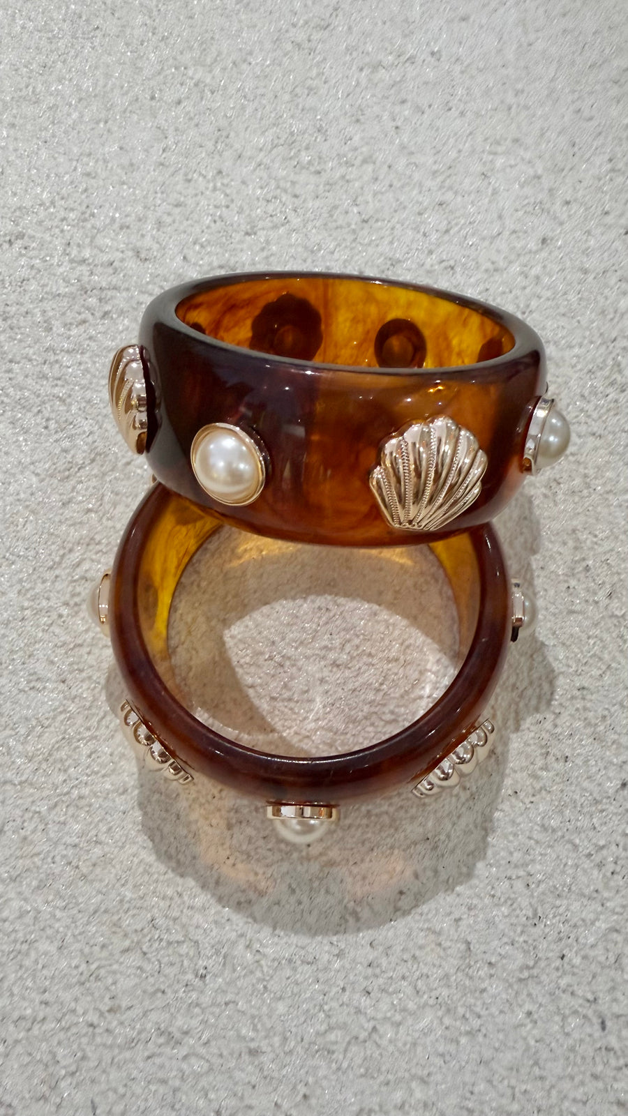 Tort Studded Shell Resin Bangle