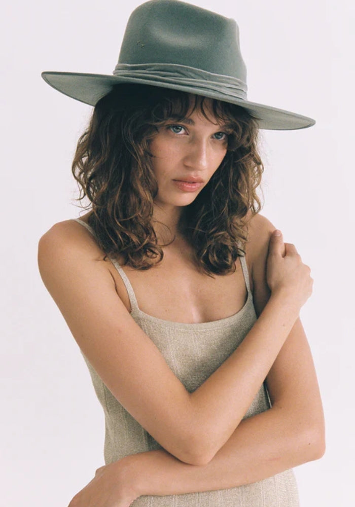 LACK OF COLOR Sage Rancher