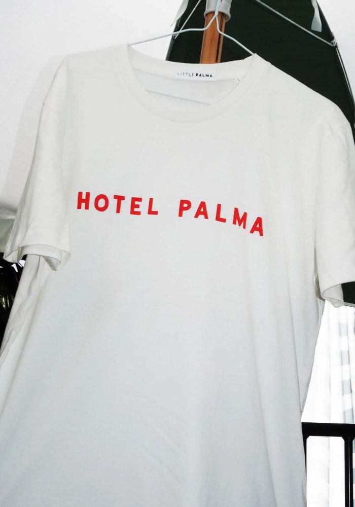 Hotel Palma Tee- Red