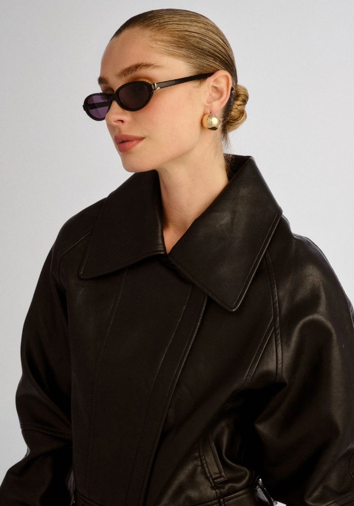 The Olive - Black