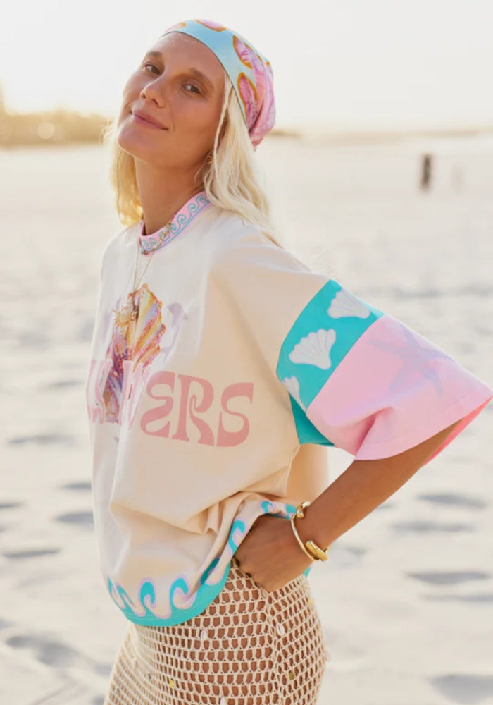 ONLY LOVERS LEFT Dolphini Boxy Tee