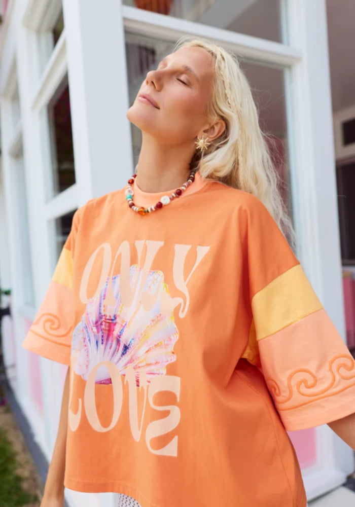 ONLY LOVERS LEFT Wavy Baby Boxy Tee