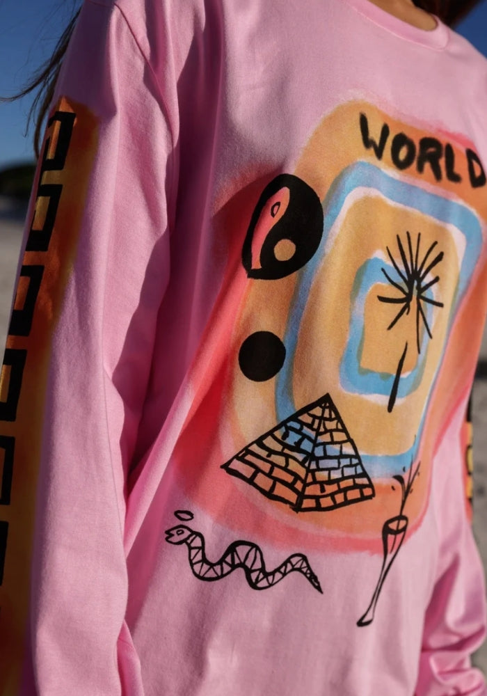 PATCHS STUDIO Cosmic World Tee