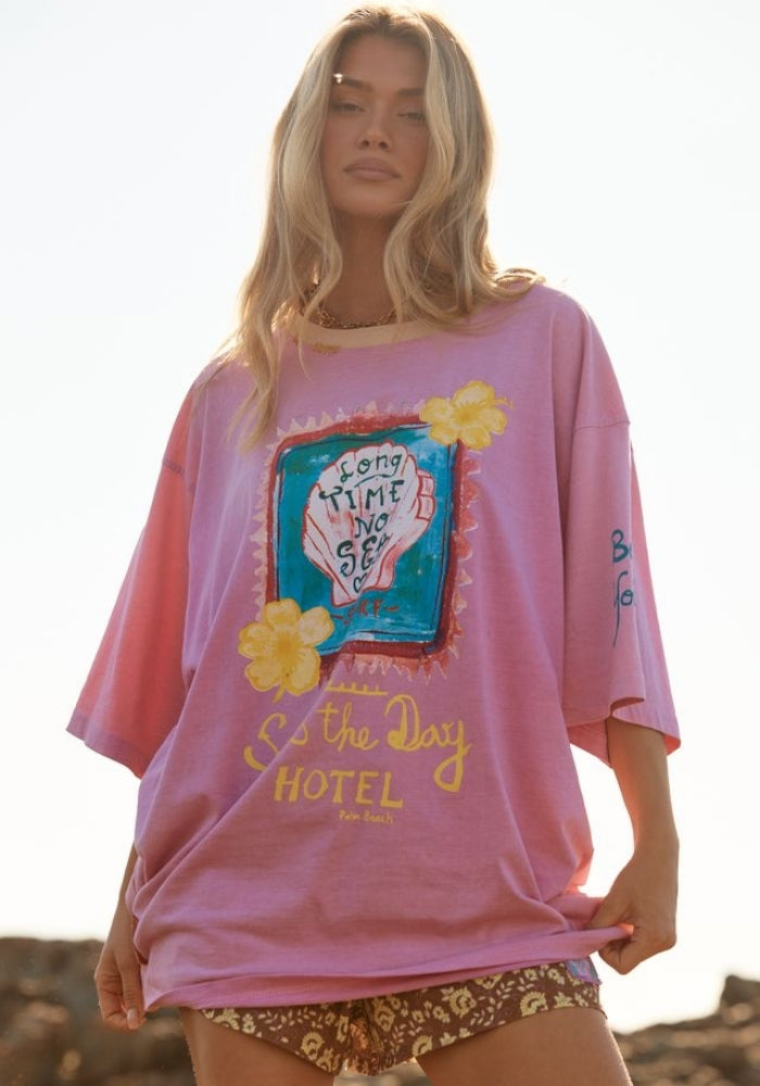 SABBI The Resting Beach Face Tee - Pink