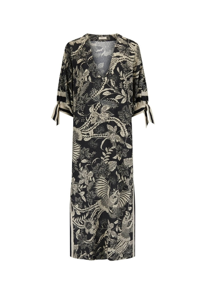 Volcano Goddess Kaftan