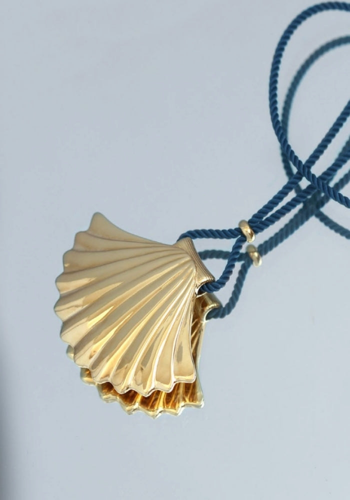 TEMPLE OF THE SUN Eleni Cord Necklace Gold