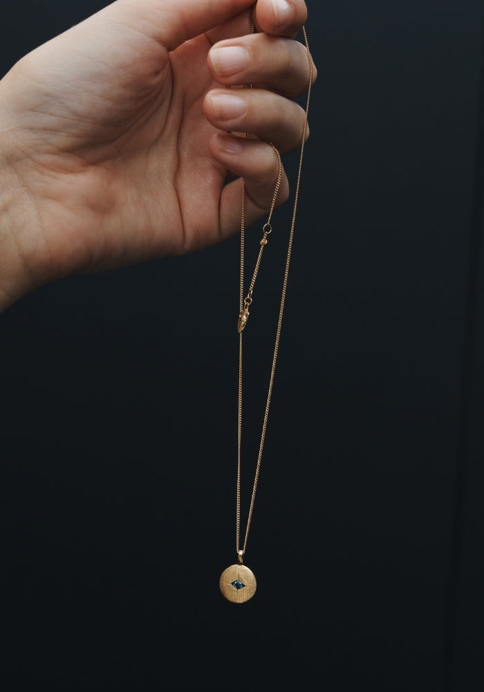 TEMPLE OF THE SUN Mavi Eye Necklace Gold