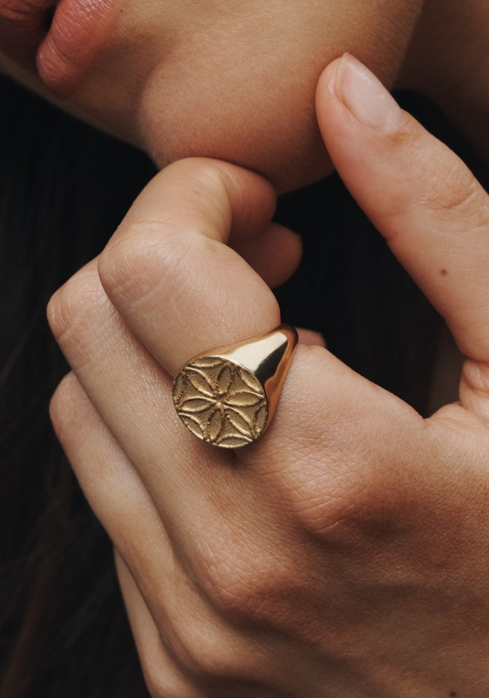 TEMPLE OF THE SUN Seed of Life Seal Ring Gold