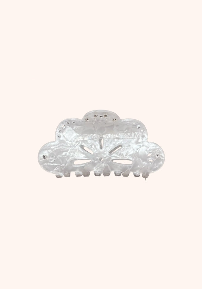 WILD CACTUS CO PEARLY LACE HAIR CLIP - WHITE