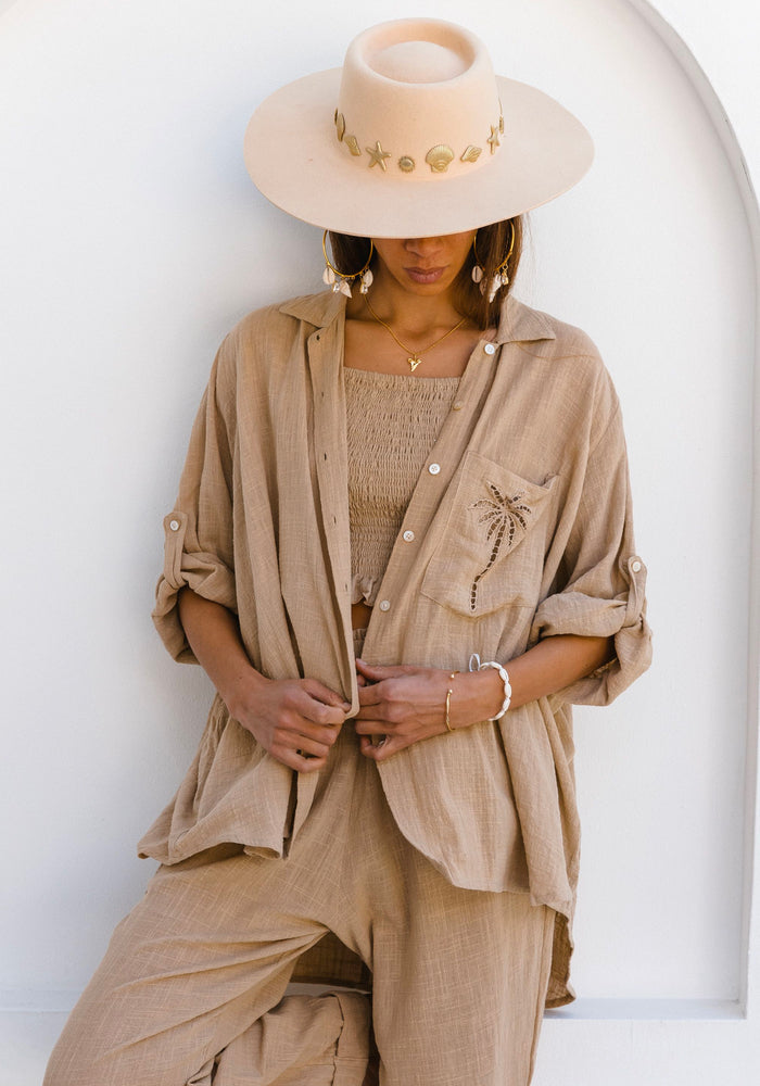 cabo 3 palms shirt almond