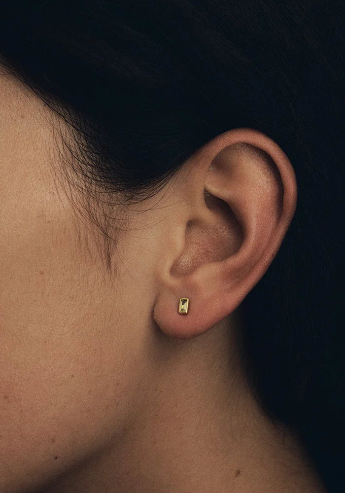 Leda Peridot Studs