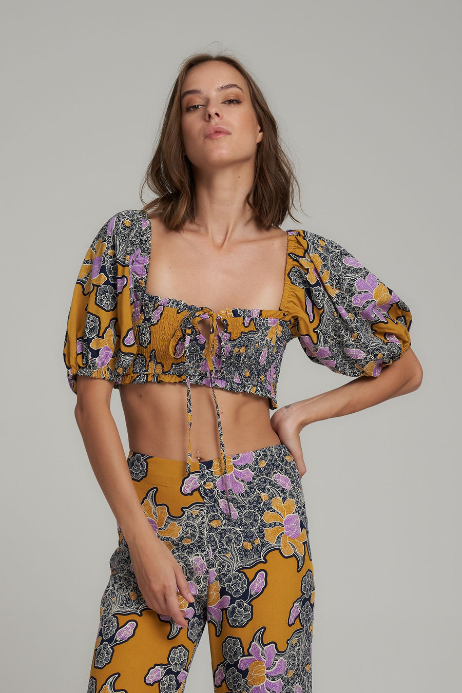 LILYA Toffee Crop Top