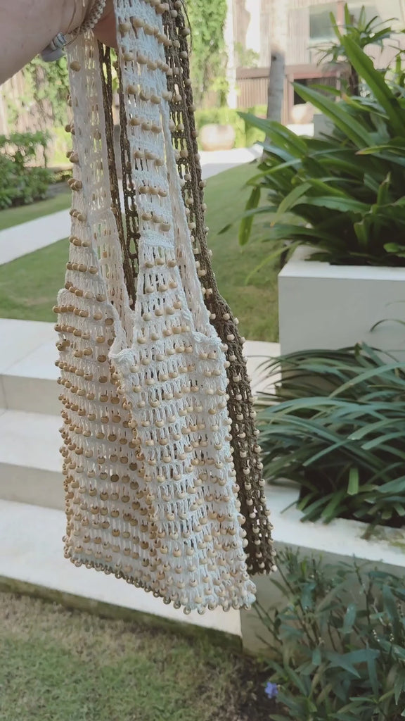 crochet beaded bag
