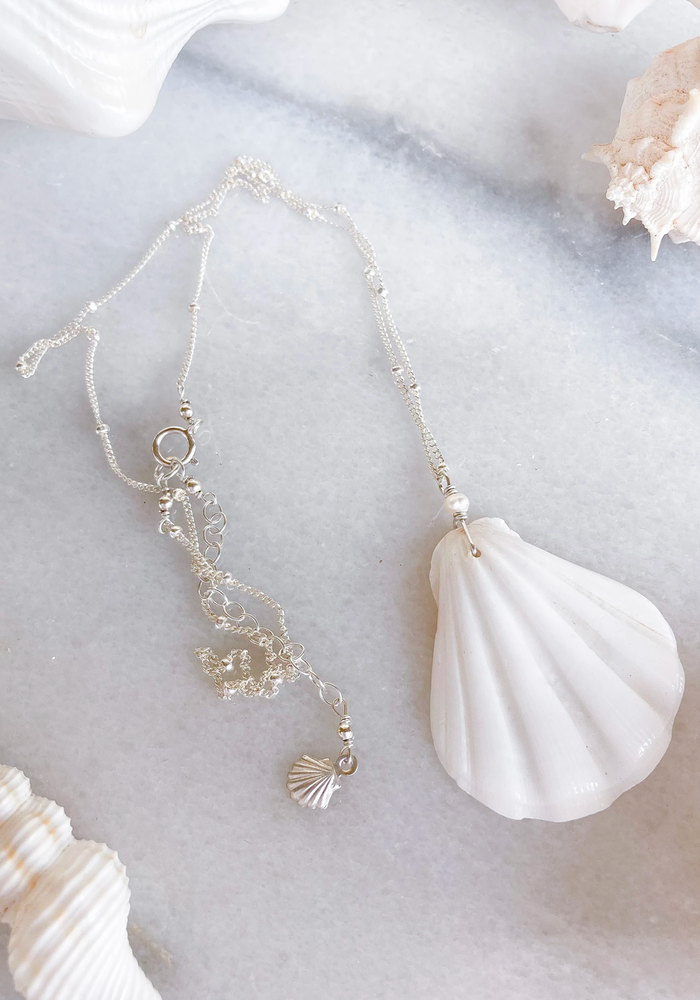White Shell Satellite silver Necklace