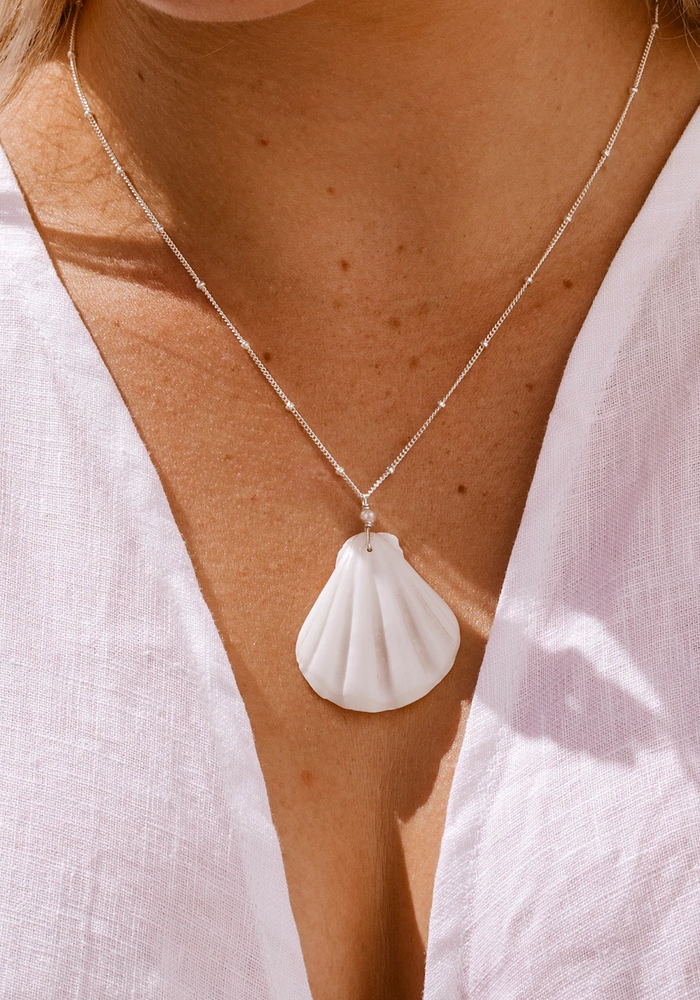 White Shell Satellite silver Necklace
